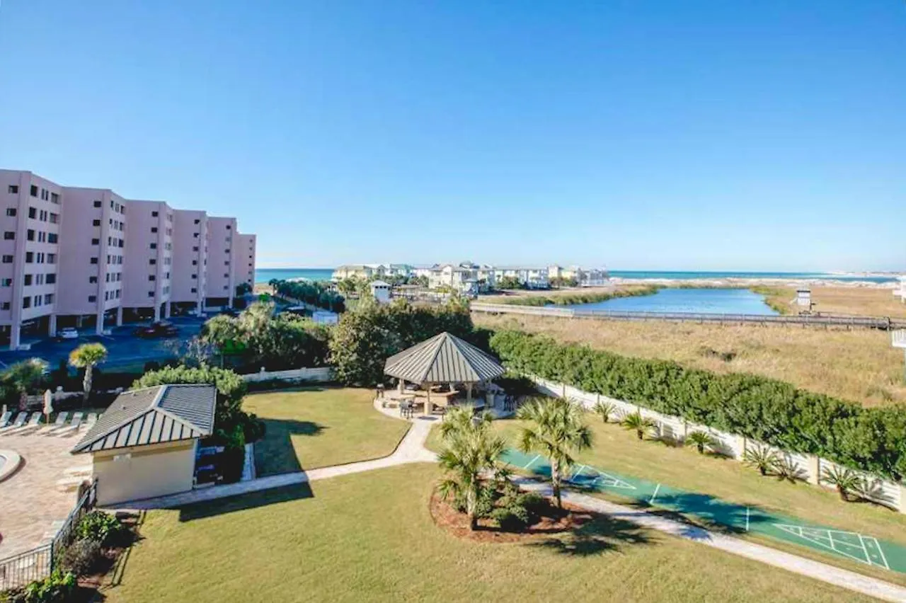 The Islander 416 Aparthotel Ντέστιν